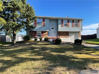 112 Wickham Farm Dr, Englewood, OH 45322