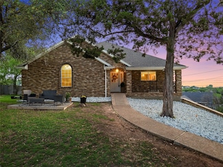 1108 Amberidge Terrace, Woodway, TX 76712
