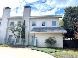 3409 Haynie Ave, Dallas, TX 75205