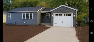 1718 Knoll Ave, McHenry, IL 60050