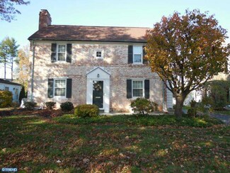 13 Rose Ln, Flourtown, PA 19031