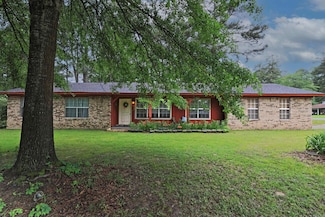 1500 James Dr, White Hall, AR 71602