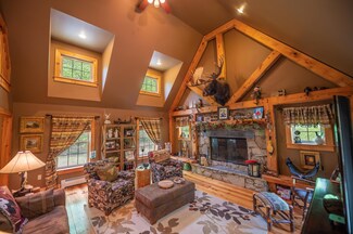146 Howes Loop, Wilmington, VT 05363