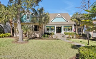 716 Alyssum Ave, Oak Island, NC 28465