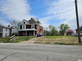 212 Chestnut St, Quincy, IL 62301