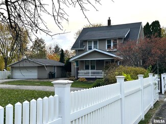 263 W 4th Ave, Woodhull, IL 61490
