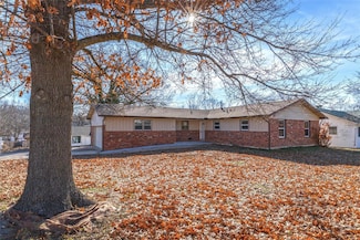801 Broadway St, Waynesville, MO 65583