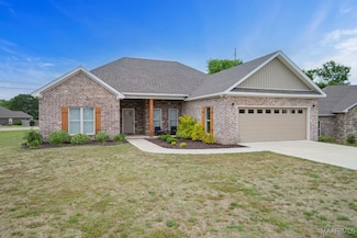 2132 Waterstone Dr, Deatsville, AL 36022