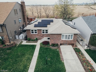 15 Millridge Rd, Secaucus, NJ 07094