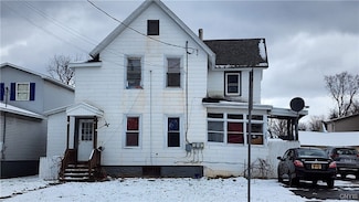 228 N Main St, Oneida, NY 13421