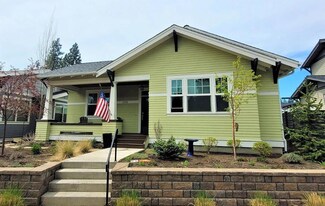 1595 NW Mt Washington Dr, Bend, OR 97701