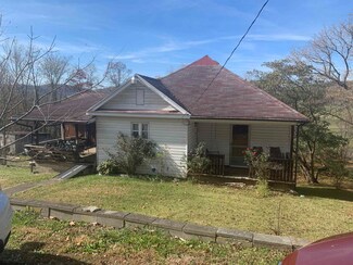 362 Ziesing St, Spelter, WV 26438