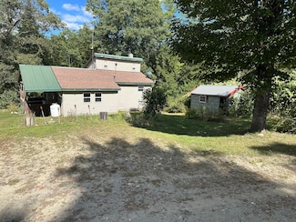 510 Branns Mill Rd, Starks, ME 04911
