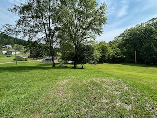 0 Center St, Ronceverte, WV 24970