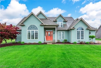 301 Tower Ln, Amherst, OH 44001