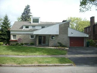 436 College Ave, Niagara Falls, NY 14305