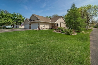 17081 Pheasant Meadow Ln SW, Prior Lake, MN 55372