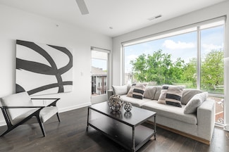 3116 W End Cir Unit 310, Nashville, TN 37203