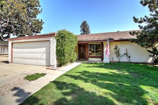 1486 Eucalyptus St, Carpinteria, CA 93013
