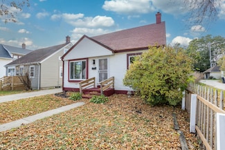 3033 W Eggert Place, Milwaukee, WI 53209