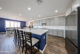 25051 N 140th Dr, Surprise, AZ 85387