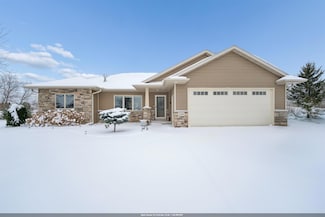 2398 W Barley Way, Appleton, WI 54913