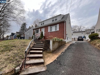 692 Grant Terrace, Teaneck, NJ 07666