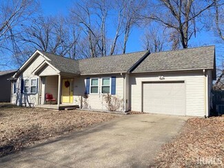 3100 Lowe Ln, Evansville, IN 47714