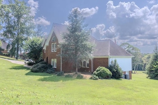 327 Golf View Dr, Cohutta, GA 30710