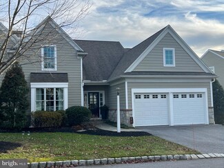 131 Bank Barn Ln, Lancaster, PA 17602