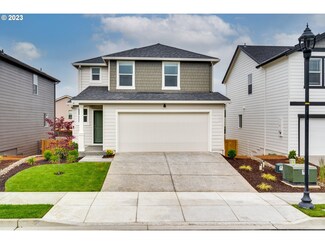 1306 W Larson Dr, La Center, WA 98629
