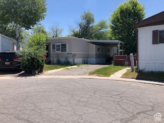 5079 S El Amador St, Salt Lake City, UT 84117