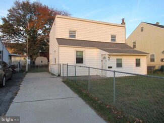 15 Love Ln, Norwood, PA 19074