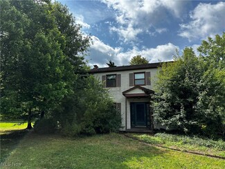 11111 Elk Run Rd, Chardon, OH 44024