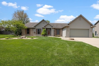 61587 Brompton Rd, South Bend, IN 46614