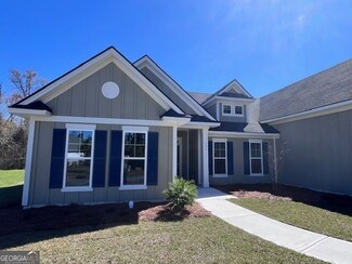 104 Serpentine Dr, Saint Marys, GA 31558