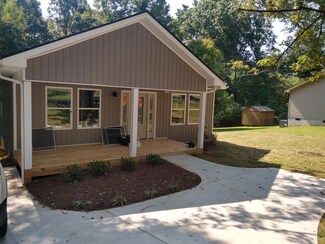 3900 Wayne Dr, Knoxville, TN 37914
