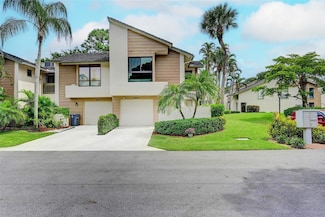 6079 Glendale Dr, Boca Raton, FL 33433