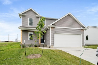 1502 E Girard Ave, Indianola, IA 50125