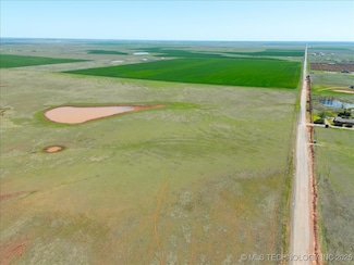 10 SW 67th St, Lawton, OK 73505