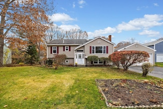 12 Lewis Ave, Old Orchard Beach, ME 04064