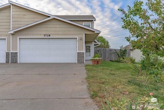 2728 Buttonwood Dr, Manhattan, KS 66502