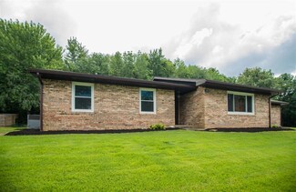 1200 Russell Rd, Chandler, IN 47610