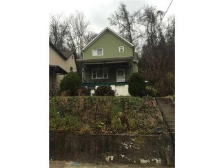206 Morningside Ave, Wilmerding, PA 15148