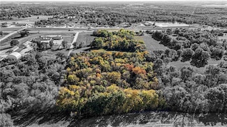 109 Hospital Dr, Sweet Springs, MO 65351
