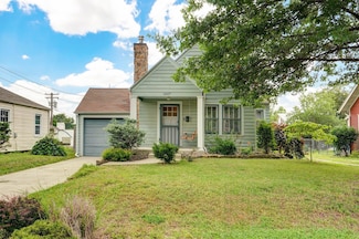 1607 E Olive St, Springfield, MO 65802