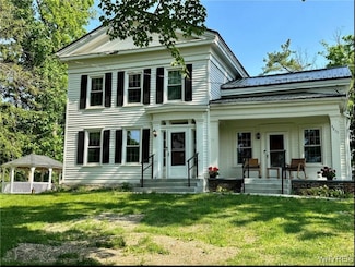 4879 California Rd, Orchard Park, NY 14127