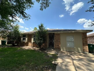 3426 Wuthering Heights Dr, Houston, TX 77045