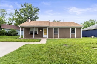 202 E Pacific Dr, Belton, MO 64012