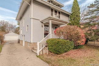 613 E Lincoln Ave, Royal Oak, MI 48067
